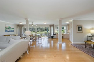 102 Clubhouse Dr Unit 176I, Naples, FL 34105