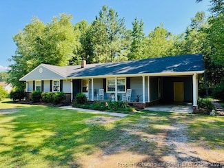 434 Windsor Rd, Lumberton, NC 28358