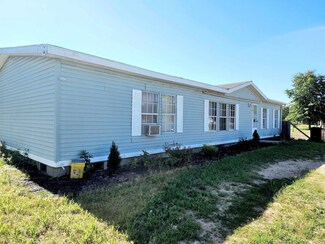 1816 W Olson Rd, Rochester, IN 46975