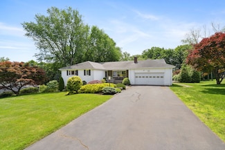 63 High Wood Rd, West Hartford, CT 06117
