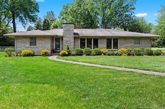 1779 Lynnwood Dr, New Albany, IN 47150