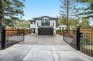 1450 Edgewood Rd, Redwood City, CA 94062