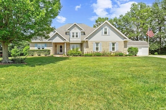 7700 W Crooked Creek Ct, Muncie, IN 47304