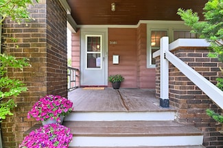 3508 N Cramer St, Milwaukee, WI 53211