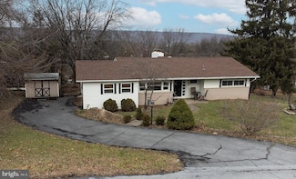5140 Irene Dr, Harrisburg, PA 17112