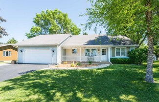 406 School St, Marshall, WI 53559