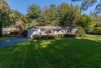 3403 Gari Ln, Schenectady, NY 12303