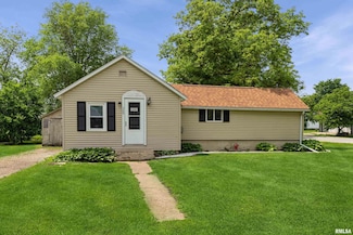 309 Grant Ave, Lowden, IA 52255