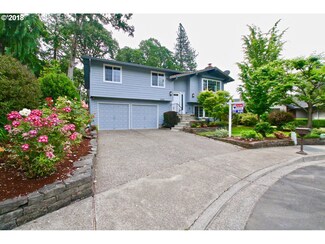 8760 SW Bomar Ct, Portland, OR 97223