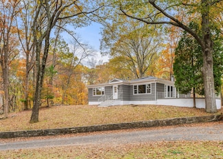 54-58 de Liso Ln Unit 54, Mahopac, NY 10541