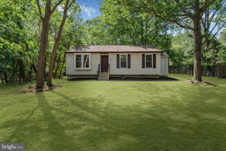 840 Jarvis Rd, Sicklerville, NJ 08081