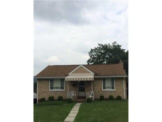 629 Mercer St, Turtle Creek, PA 15145