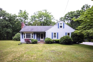 105A Lawrence Rd, Salem, NH 03079