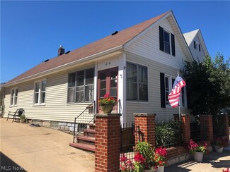 1240 W 67th St, Cleveland, OH 44102