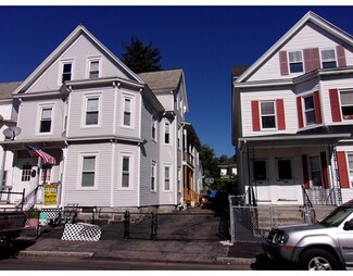 110 Pleasant St, Lowell, MA 01852