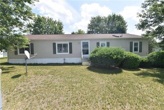120 Kateland Ln, Bloomfield, NY 14469