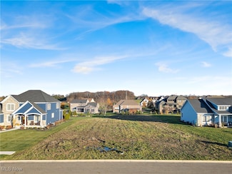 7498 Greenview Ave NW, Massillon, OH 44646