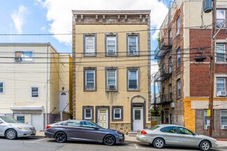 7007 Hudson Ave, West New York, NJ 07093