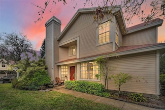 2180 Clover Hill Rd, Palm Harbor, FL 34683