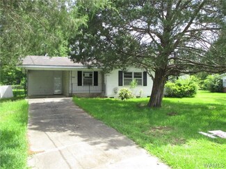 409 S Dvorak Cir, Linden, AL 36748