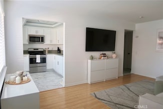 1554 Border Ave Unit E, Corona, CA 92882
