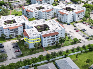 2850 Somerset Dr Unit 307L, Lauderdale Lakes, FL 33311