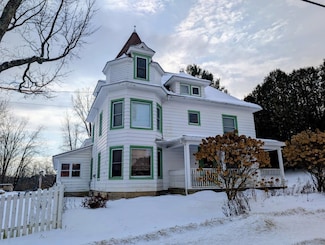 252 N Pleasant St, North Troy, VT 05859