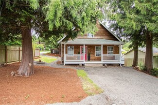6612 NE Maple St, Suquamish, WA 98392