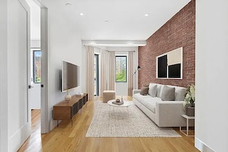 312 Menahan St Unit 3, Brooklyn, NY 11237