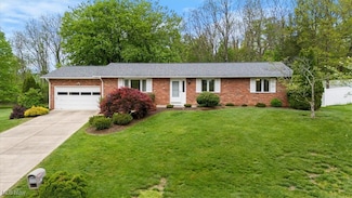 101 Robson Rd, Marietta, OH 45750