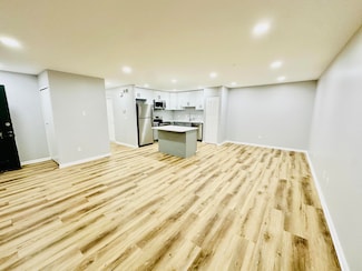 41226 Southwind Dr Unit 138, Canton, MI 48188