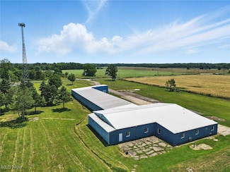 2589 Forman Rd, Rock Creek, OH 44084