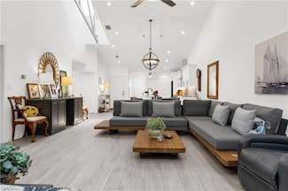 4014 Crayton Rd Unit B-4, Naples, FL 34103