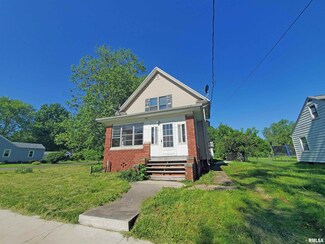500 Irwin St, Galesburg, IL 61401