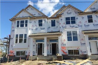 1413 N Charles Ave, Naperville, IL 60563