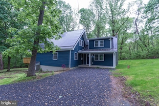 382 Wood Cutters Ln, Harpers Ferry, WV 25425