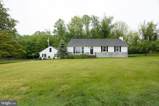 40 Mcconnell Dr, Glenmoore, PA 19343