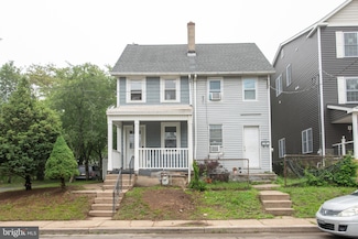 739 Spruce St, Bristol, PA 19007