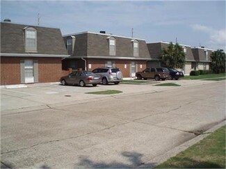 2800 Kingman St, Metairie, LA 70006
