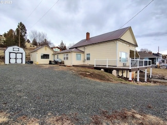 408 NE Front St, Prairie City, OR 97869