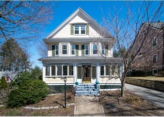 32 Lebanon St, Winchester, MA 01890