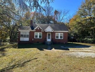 2385 Elm Dr, Columbus, GA 31907