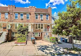 2532 E 26th St, Brooklyn, NY 11235