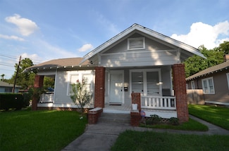 2120 Mckee St, Houston, TX 77009
