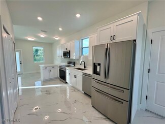 4002 E 17th St, Lehigh Acres, FL 33972