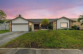 6740 NW 45th St, Lauderhill, FL 33319