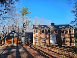 38 Piscataqua Rd, Dover, NH 03820