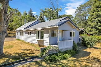 24898 Long St, Fall River Mills, CA 96028