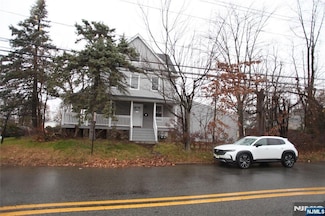 179 Paris Ave, Northvale, NJ 07647