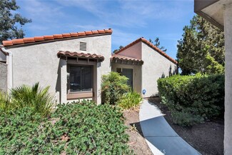 5650 E Avenida Bernardo Unit B, Anaheim, CA 92807